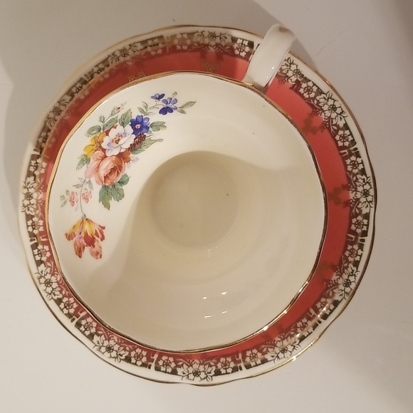 Aynsley Vintage C568 Teacup & Saucer Set Bone China Floral / Salmon, gold - Picture 8 of 17